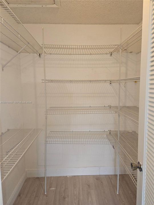 En Venta: $399,000 (2 camas, 2 baños, 1246 Pies cuadrados)