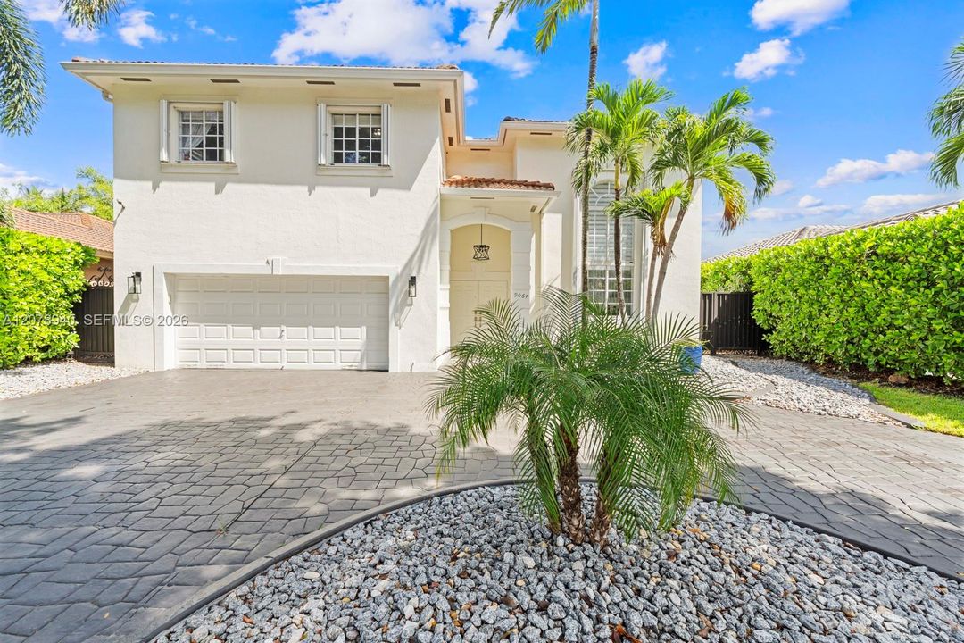 For Rent: $5,950 (5 beds, 3 baths, 2145 Square Feet)