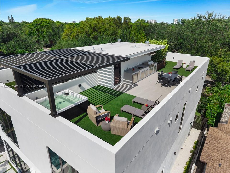 For Sale: $1,599,000 (3 beds, 3 baths, 2187 Square Feet)