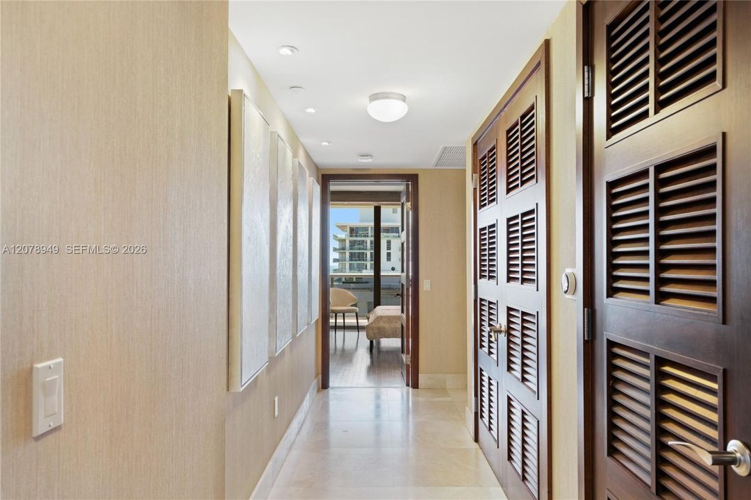 En Renta: $24,000 (2 camas, 2 baños, 1725 Pies cuadrados)