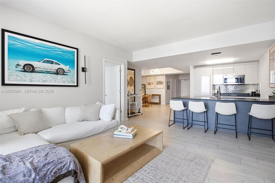 For Rent: $8,500 (2 beds, 3 baths, 1314 Square Feet)