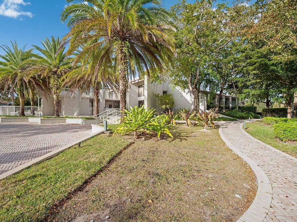 11491 SW 109th Road 15D