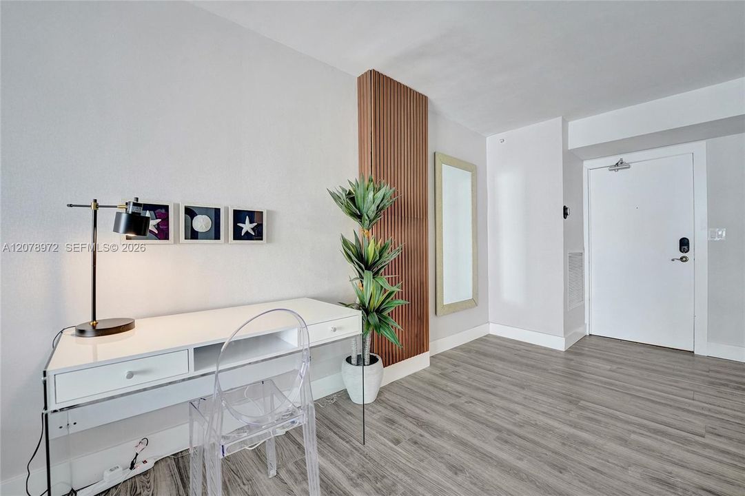 En Venta: $999,000 (1 camas, 1 baños, 905 Pies cuadrados)