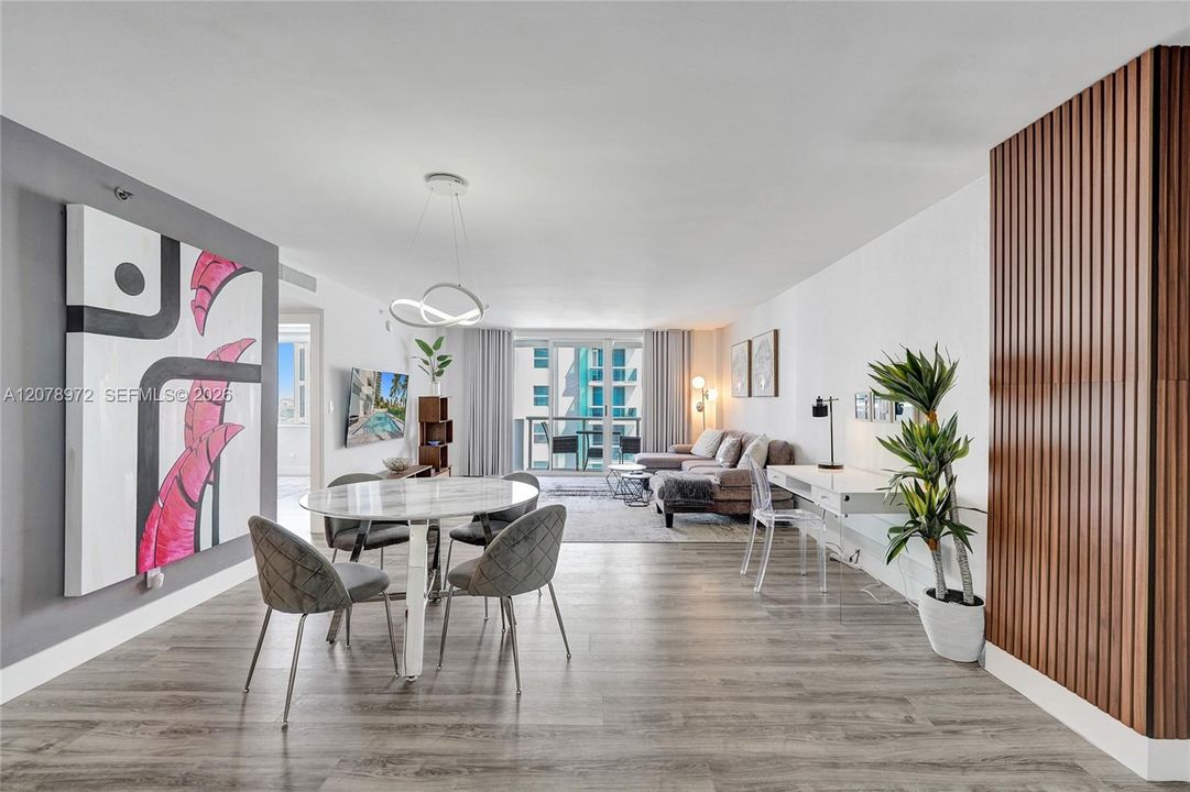 En Venta: $999,000 (1 camas, 1 baños, 905 Pies cuadrados)
