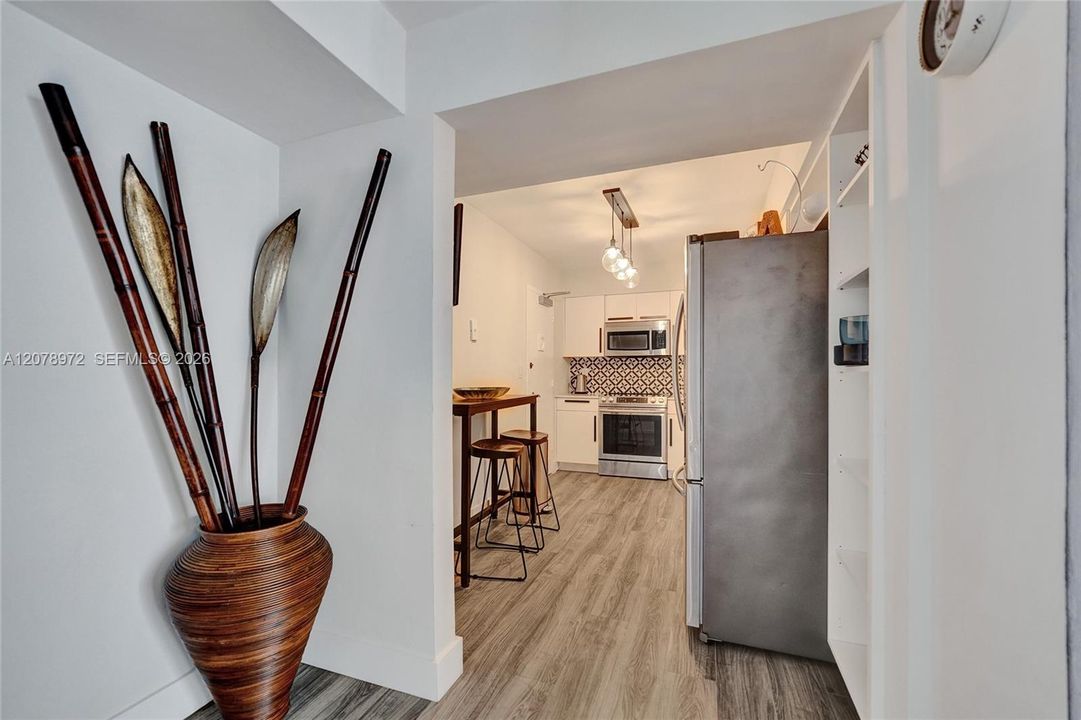 En Venta: $999,000 (1 camas, 1 baños, 905 Pies cuadrados)
