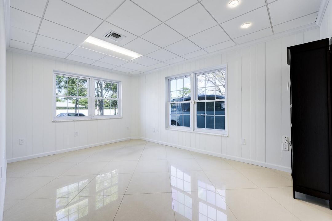 721 US1 Unit 116 North Palm-large-016-01