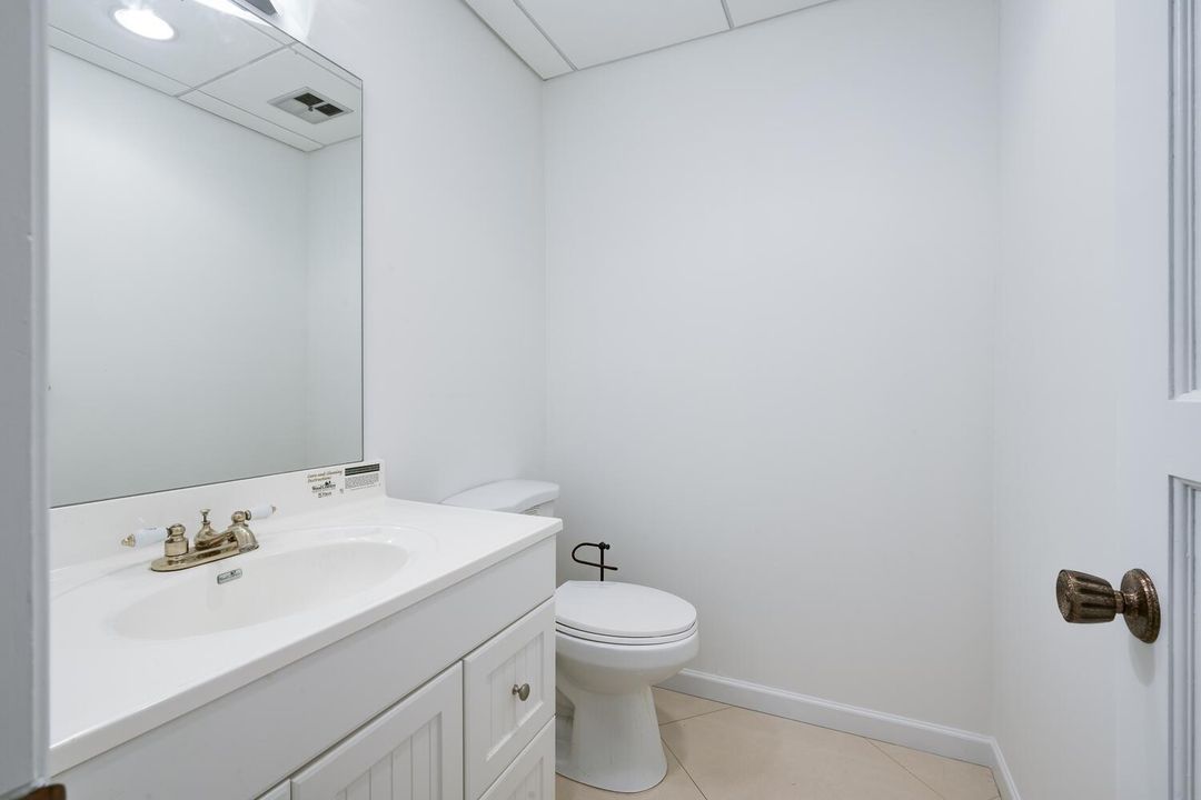 721 US1 Unit 116 North Palm-large-019-01