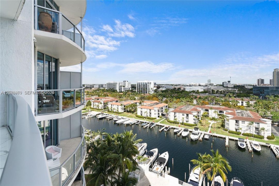 En Venta: $690,000 (3 camas, 2 baños, 1362 Pies cuadrados)
