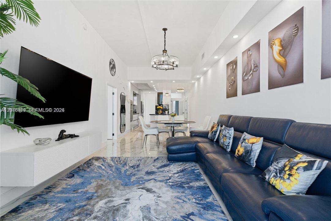 En Venta: $690,000 (3 camas, 2 baños, 1362 Pies cuadrados)