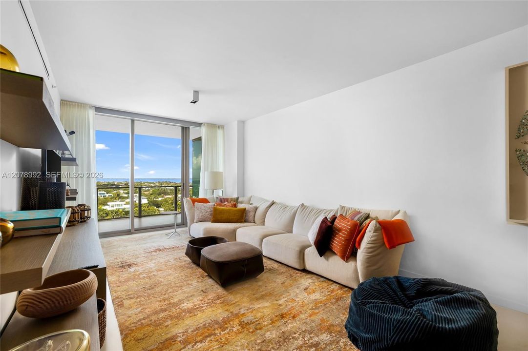 For Rent: $32,000 (3 beds, 4 baths, 3354 Square Feet)