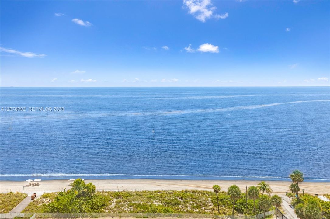 For Rent: $32,000 (3 beds, 4 baths, 3354 Square Feet)