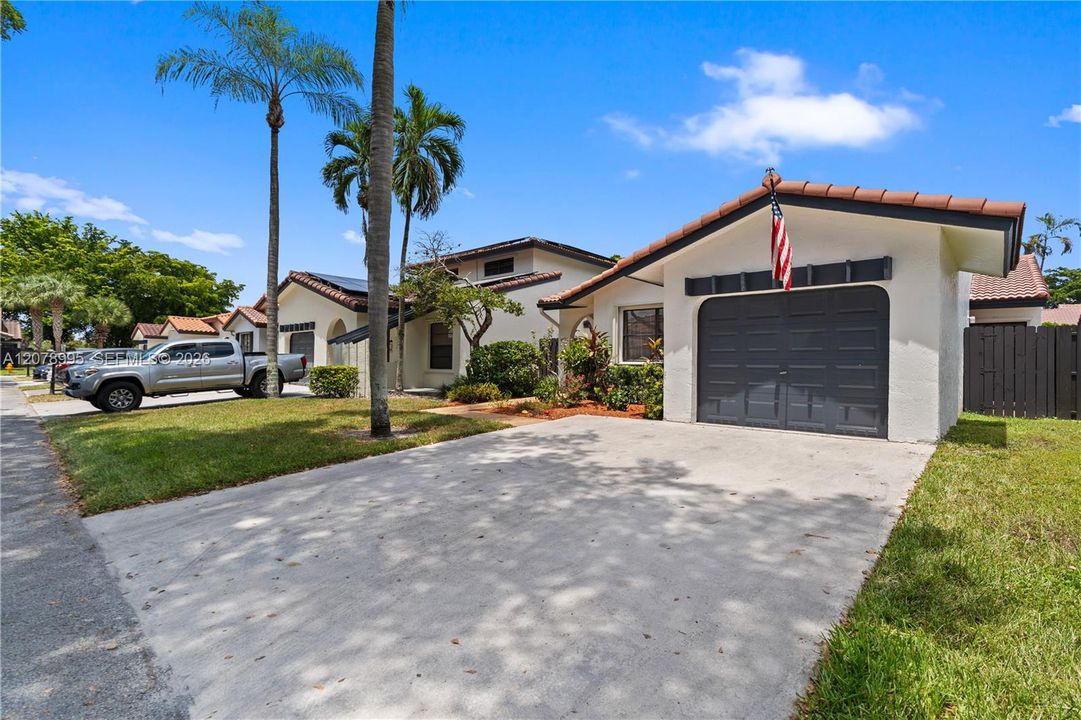 En Venta: $525,000 (3 camas, 2 baños, 1457 Pies cuadrados)