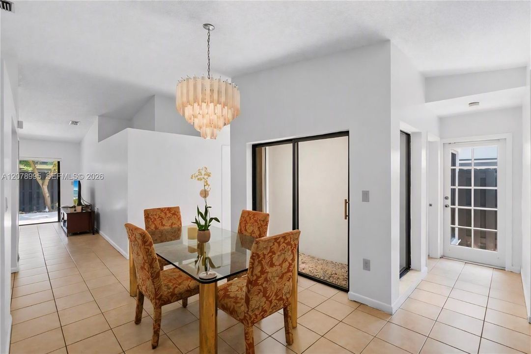 En Venta: $525,000 (3 camas, 2 baños, 1457 Pies cuadrados)