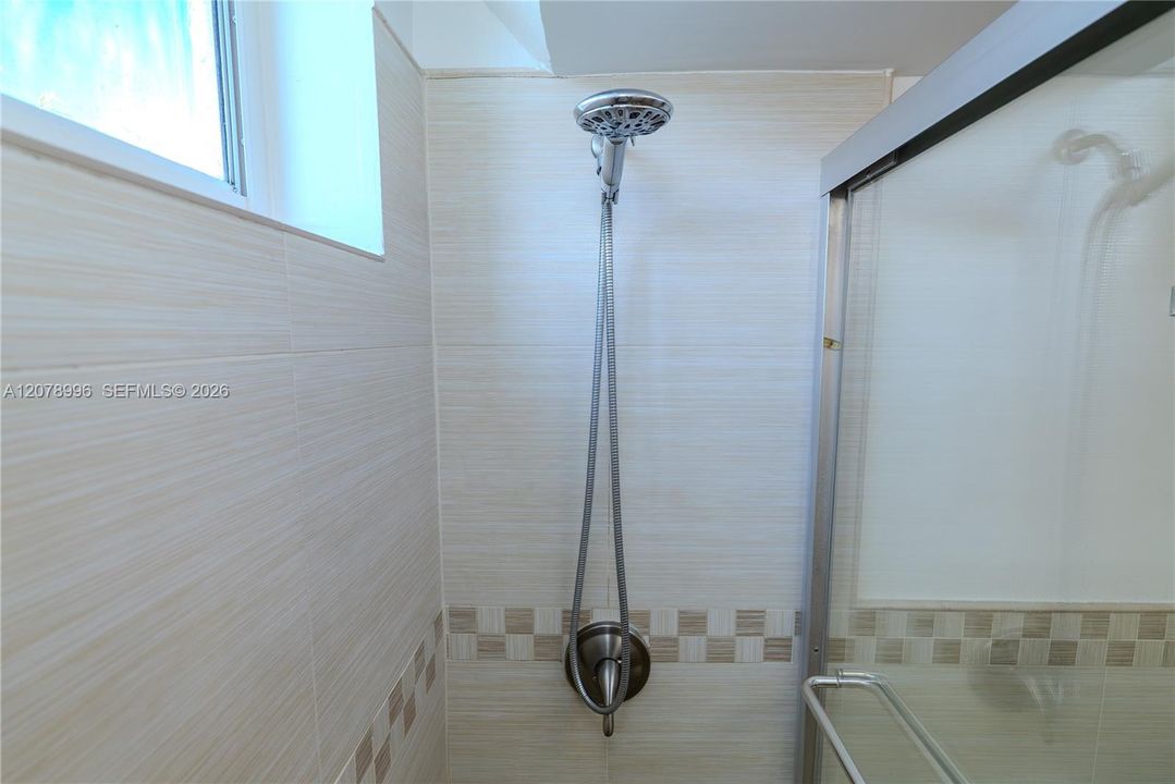 En Venta: $275,000 (1 camas, 1 baños, 603 Pies cuadrados)