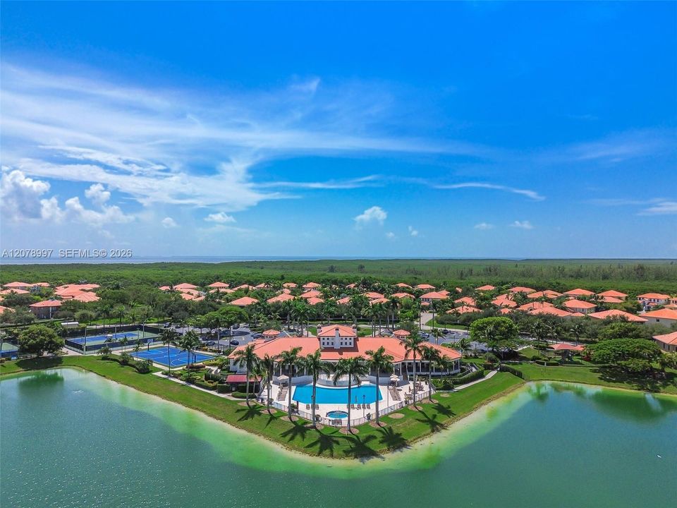 For Sale: $1,495,000 (5 beds, 4 baths, 3945 Square Feet)