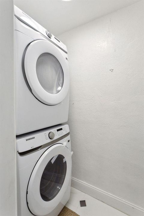Washer/Dryer