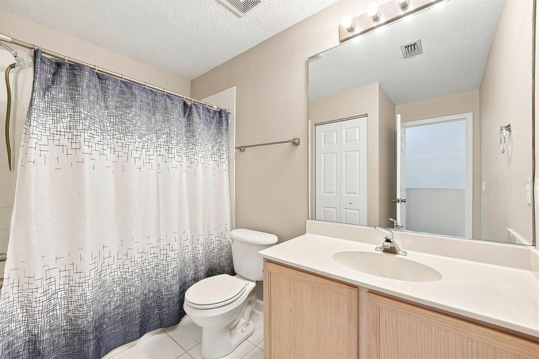 2nd Bathroom