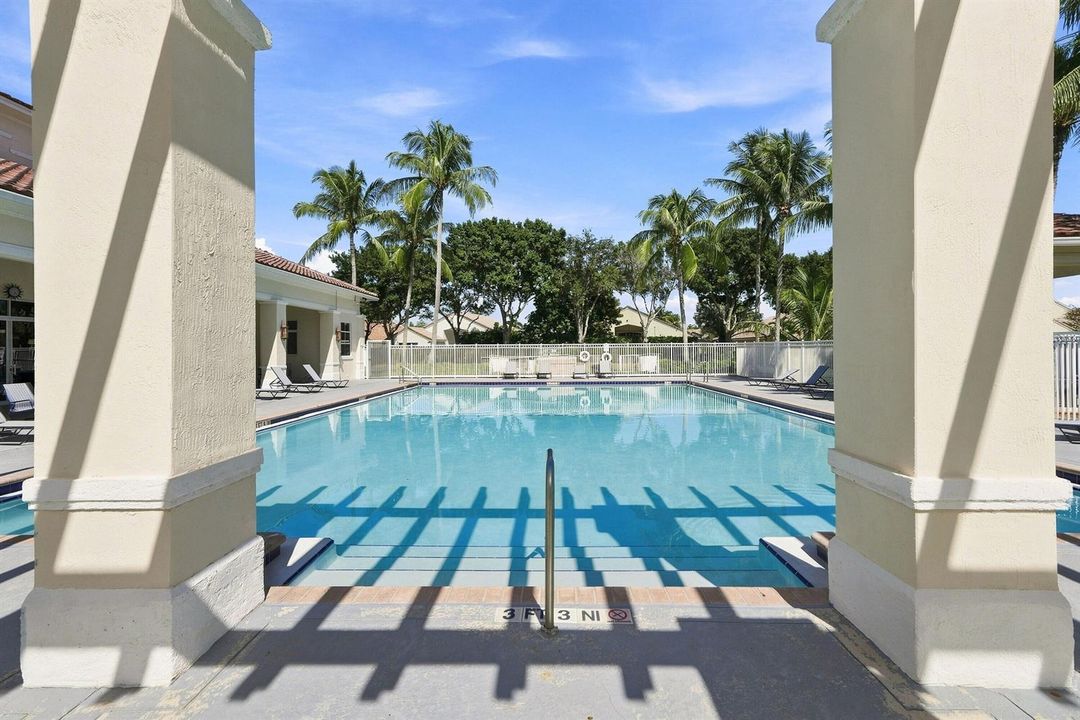 Pool (3)