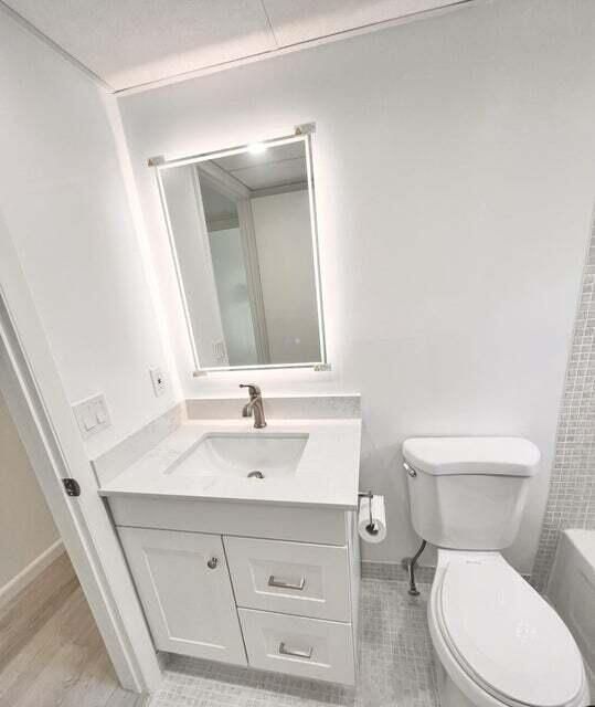 full bath pic 2