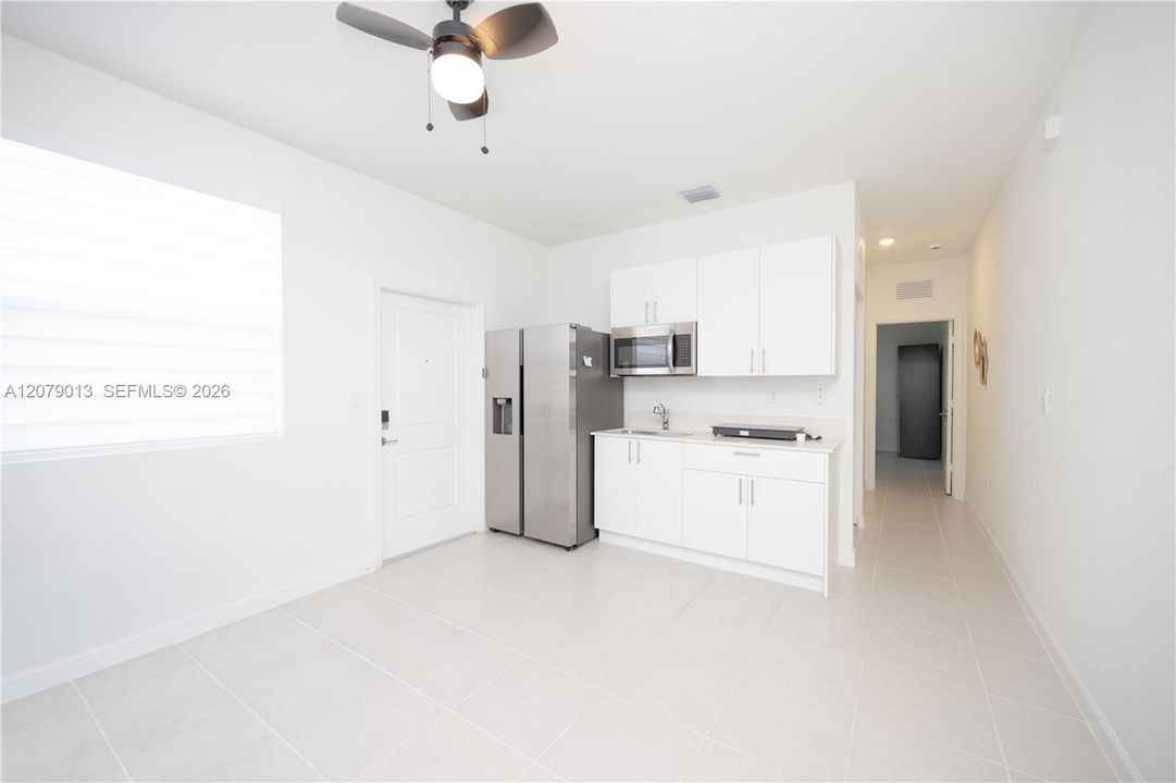 For Sale: $890,000 (5 beds, 3 baths, 3012 Square Feet)