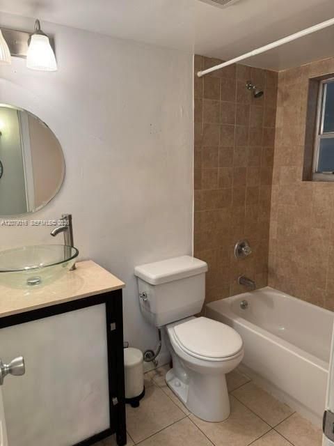 Active With Contract: $1,400 (0 beds, 0 baths, 510 Square Feet)