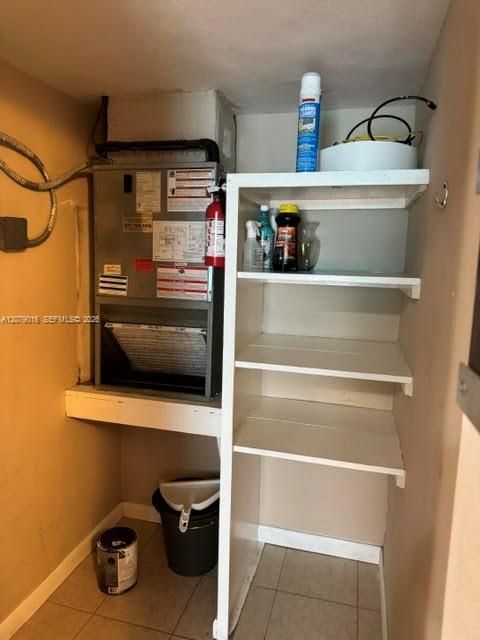Active With Contract: $1,400 (0 beds, 0 baths, 510 Square Feet)