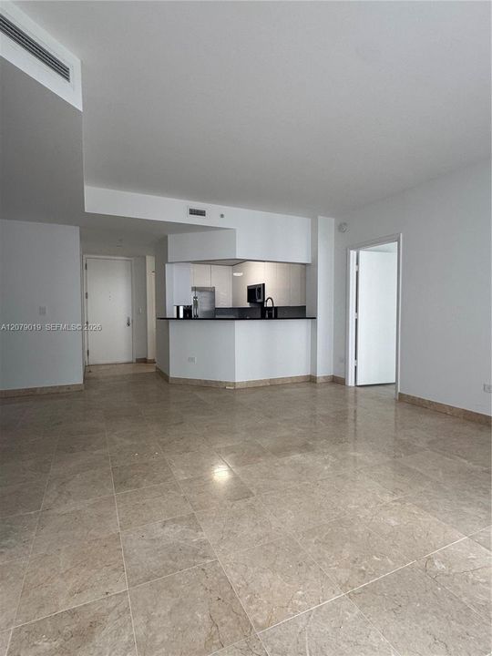 For Rent: $6,200 (3 beds, 3 baths, 1493 Square Feet)