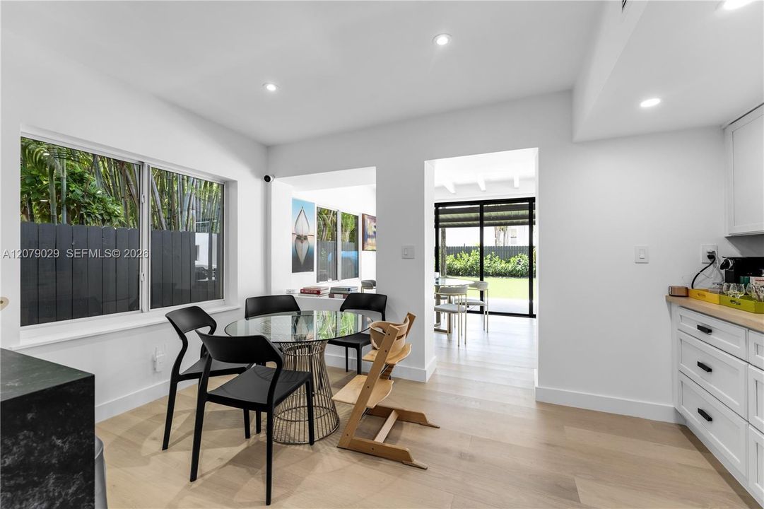 For Rent: $17,500 (4 beds, 3 baths, 2928 Square Feet)
