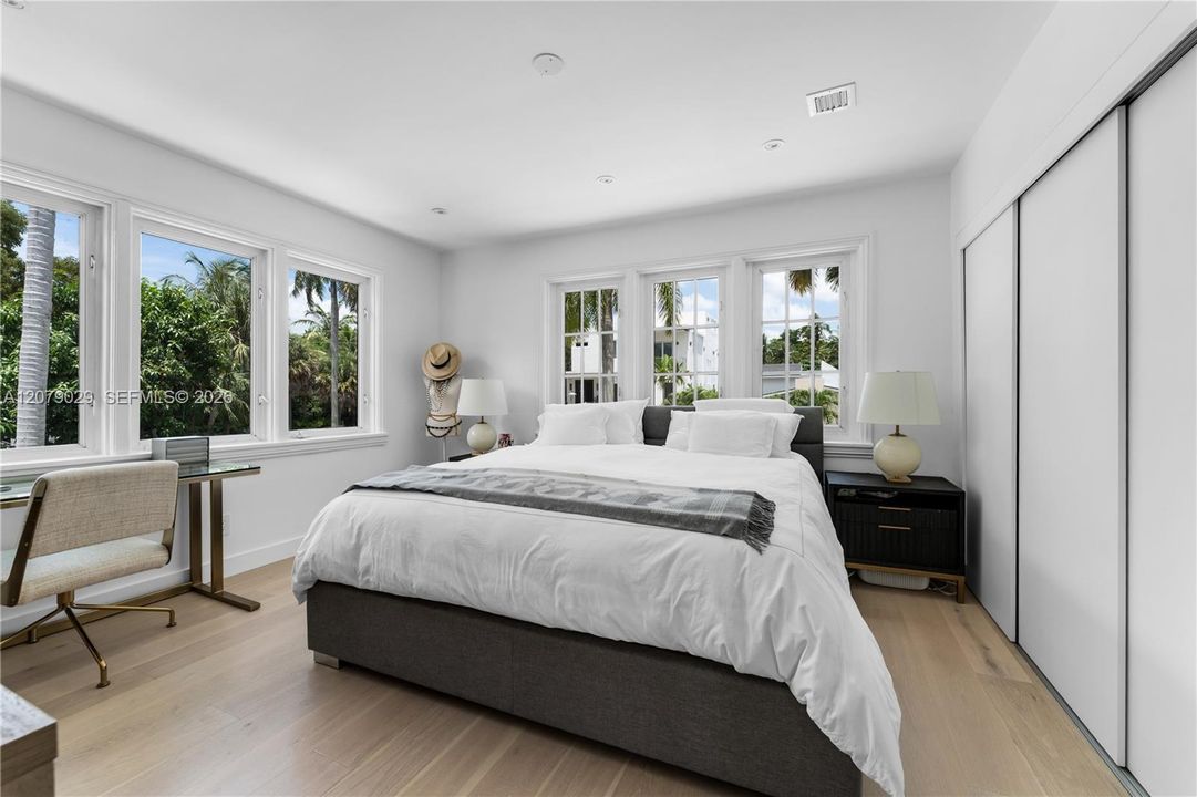 For Rent: $17,500 (4 beds, 3 baths, 2928 Square Feet)