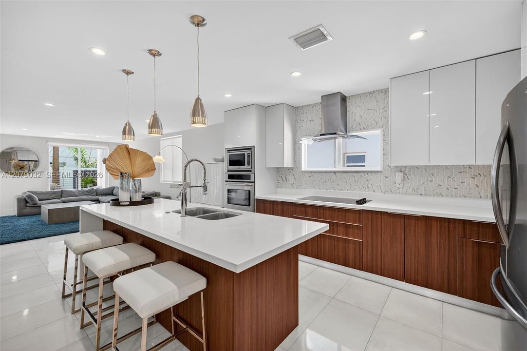 For Sale: $1,299,000 (4 beds, 3 baths, 2240 Square Feet)