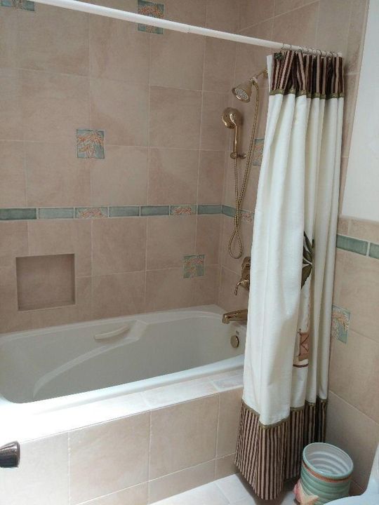 3720 Freshwater Dr 2015 (16)