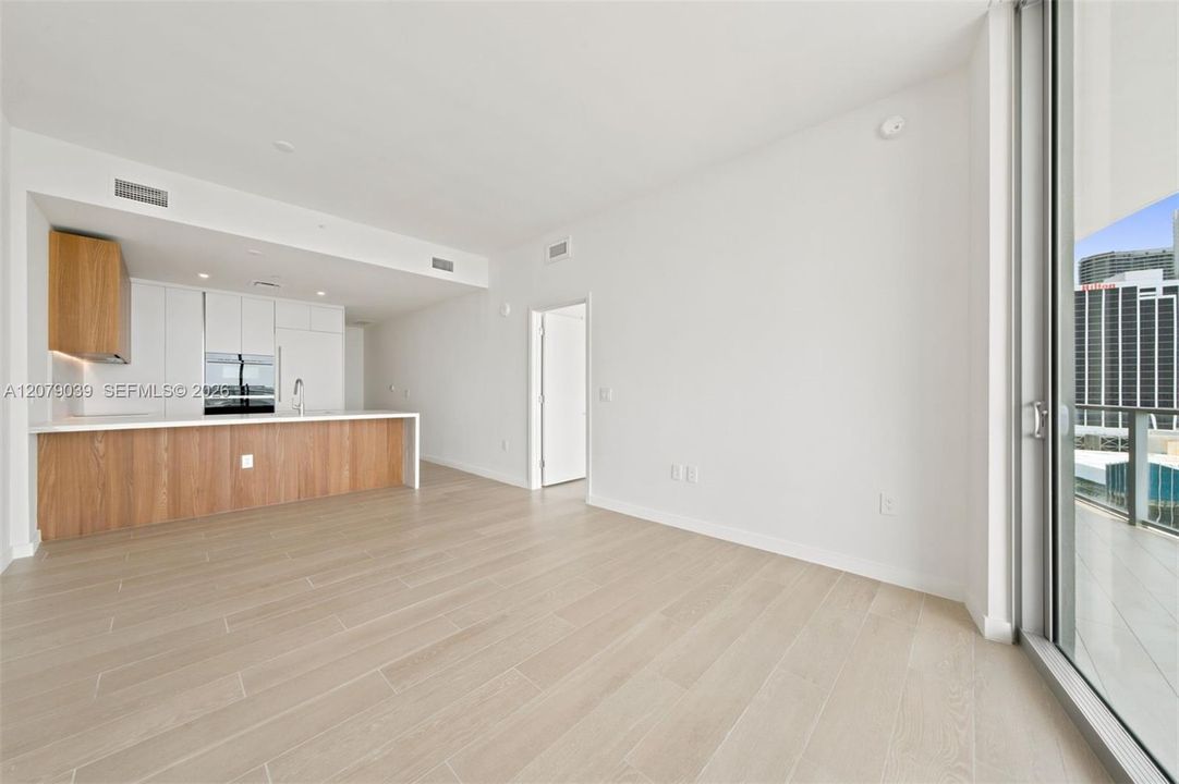 For Sale: $1,650,000 (2 beds, 3 baths, 1613 Square Feet)