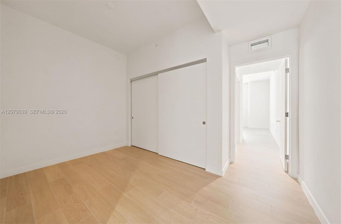 For Sale: $1,650,000 (2 beds, 3 baths, 1613 Square Feet)