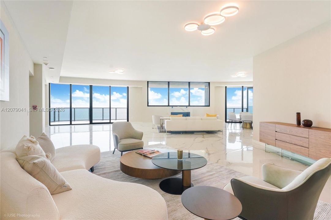 For Rent: $28,500 (3 beds, 4 baths, 4154 Square Feet)