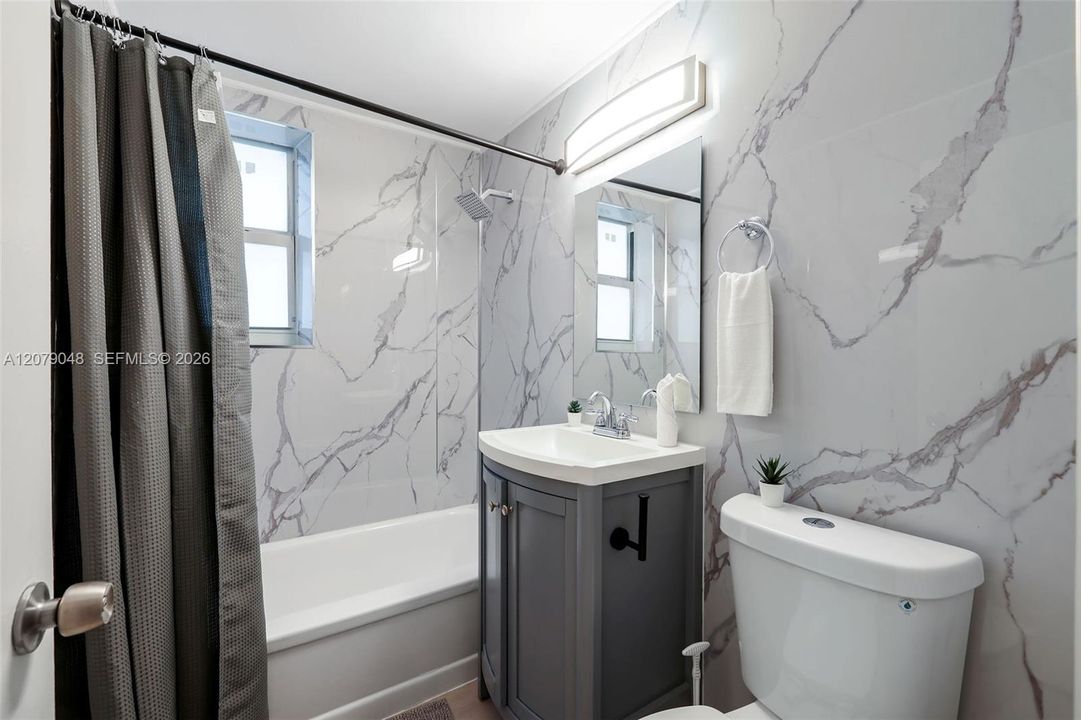 В аренду: $1,650 (0 спален, 1 ванн, 10880 Квадратных фут)