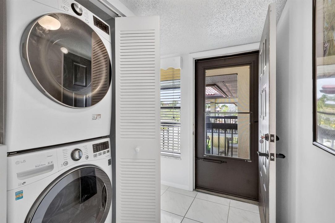 Washer/Dryer