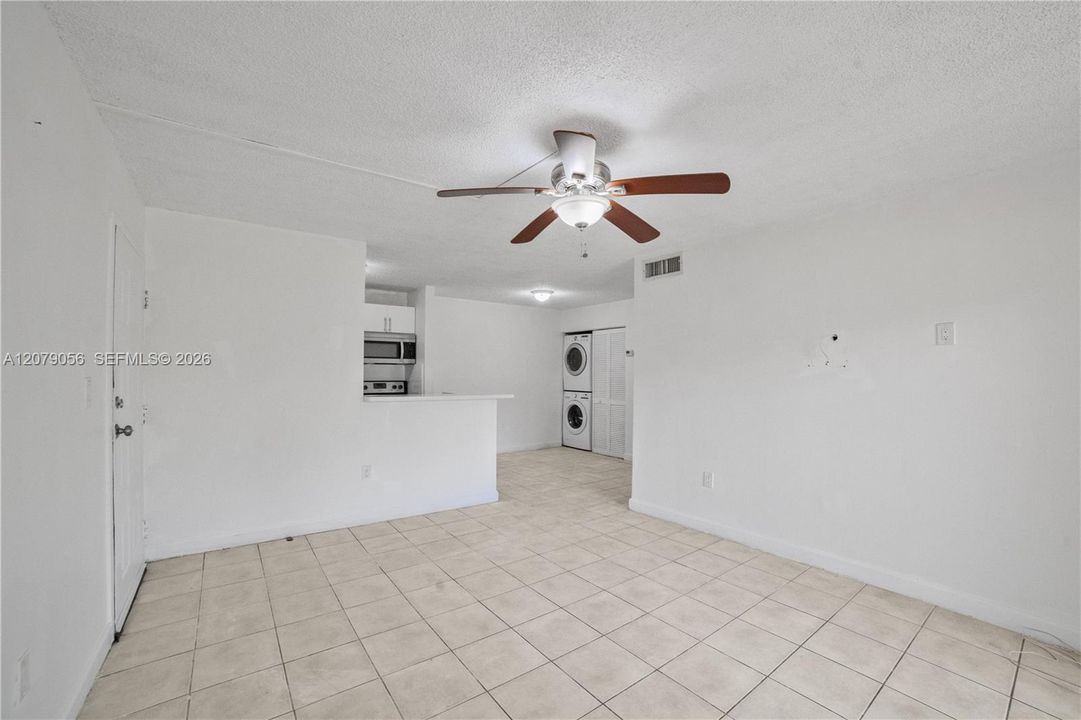 En Venta: $226,000 (2 camas, 1 baños, 848 Pies cuadrados)