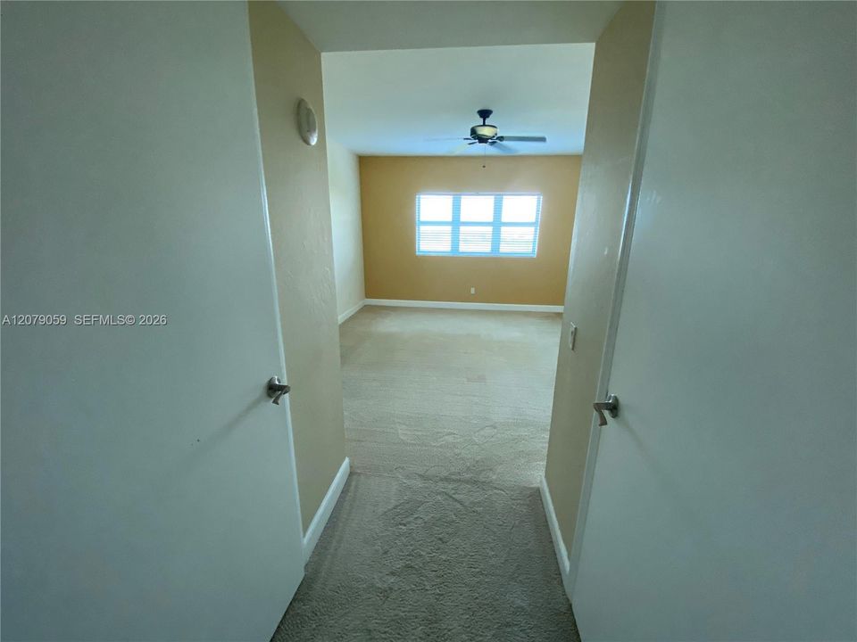En Renta: $3,300 (2 camas, 2 baños, 1834 Pies cuadrados)