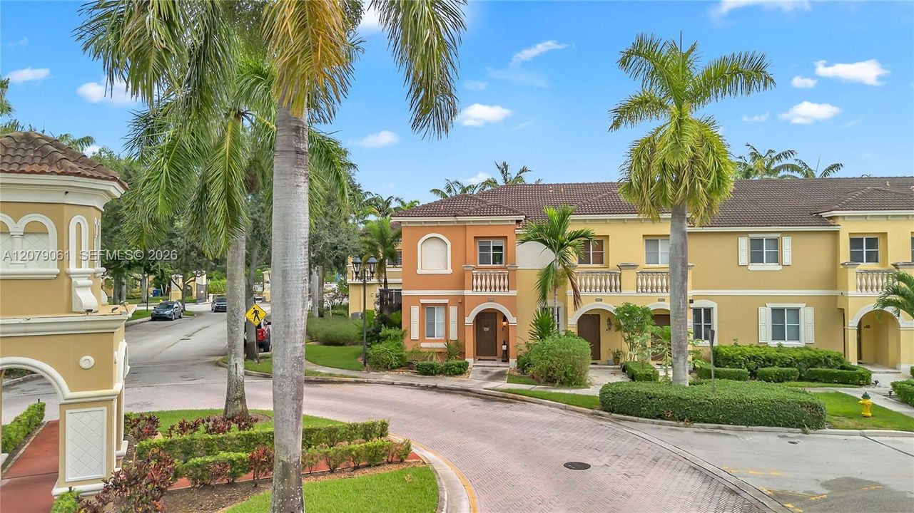 For Sale: $375,000 (3 beds, 2 baths, 1260 Square Feet)