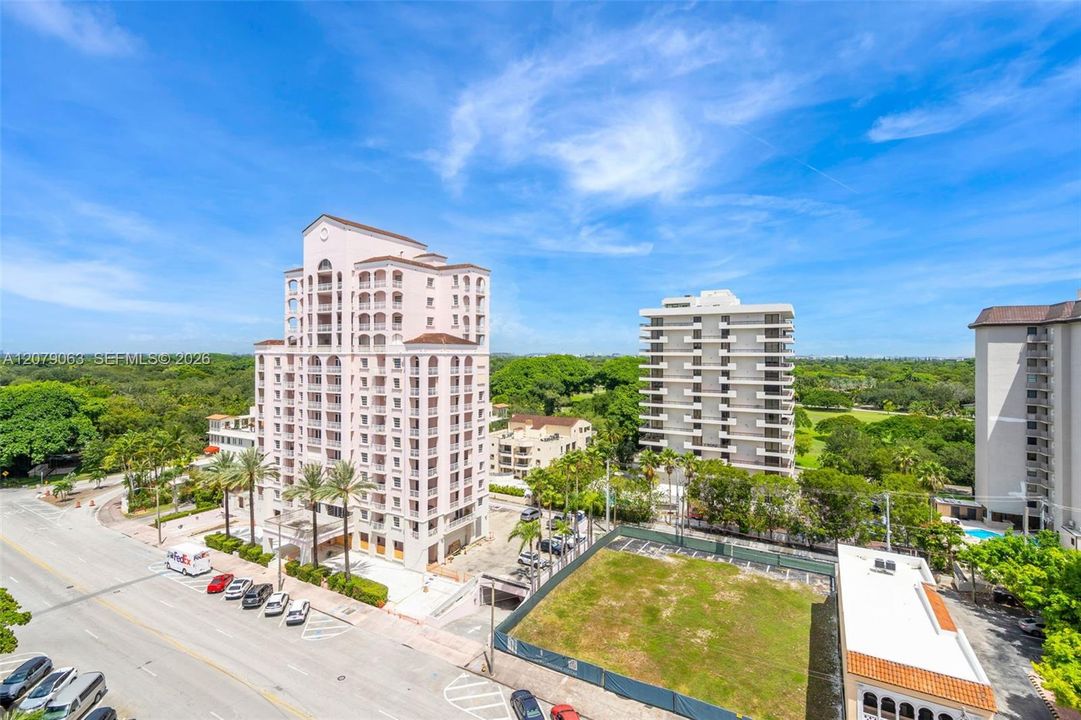 For Rent: $1,950 (0 beds, 1 baths, 450 Square Feet)