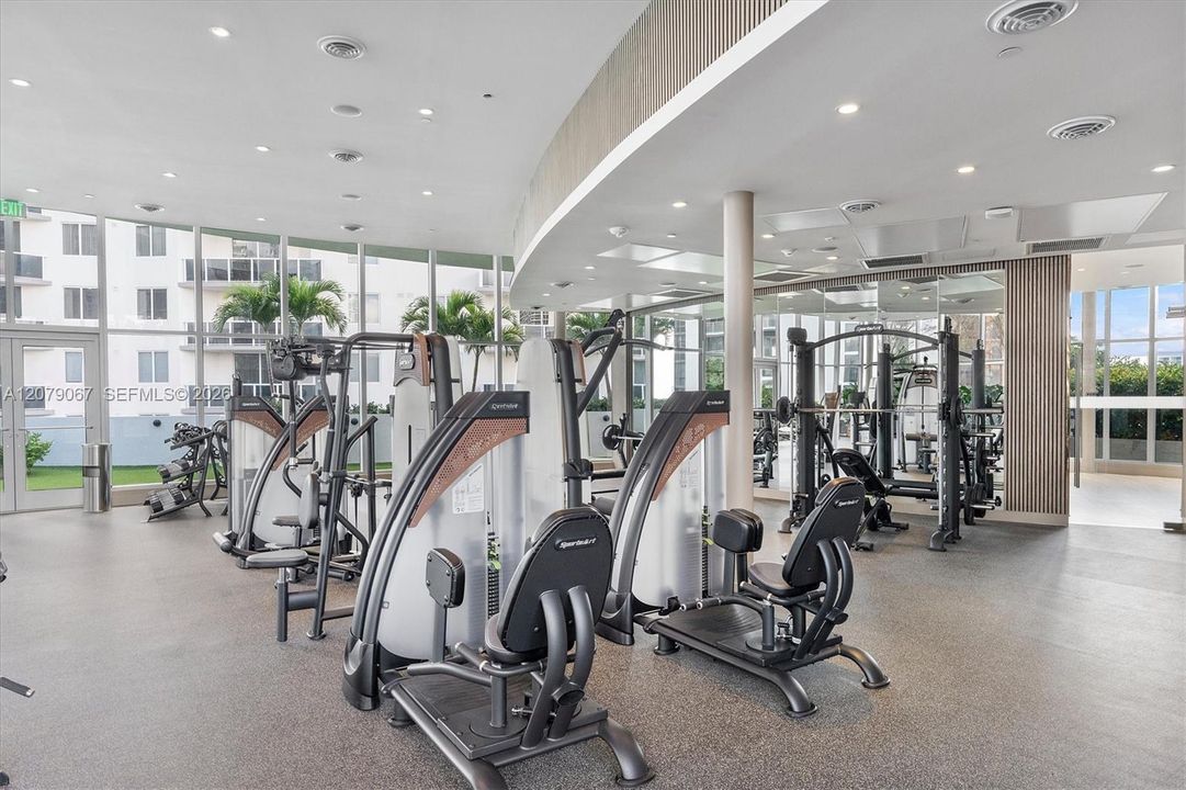 En Venta: $3,050,000 (4 camas, 5 baños, 2520 Pies cuadrados)