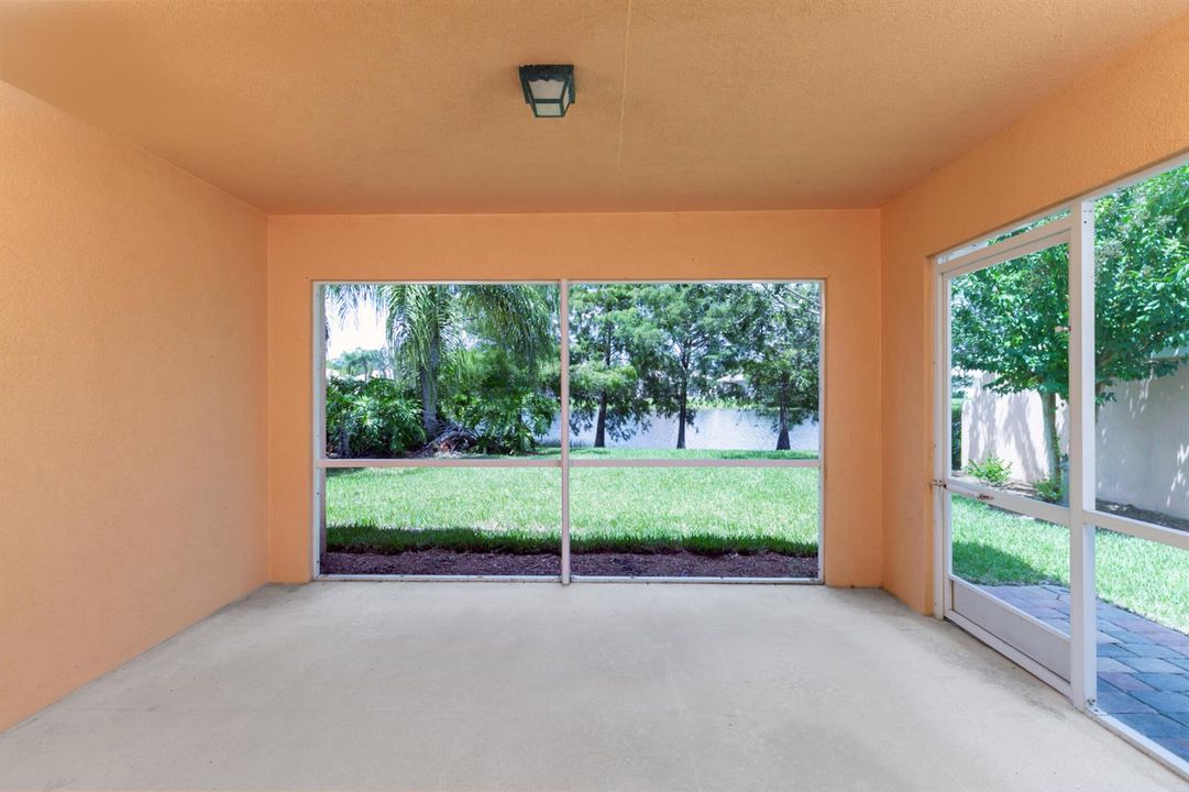 11320Pembroke-30