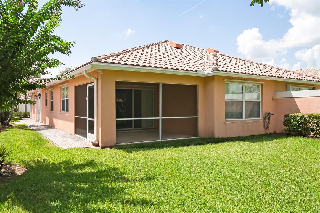 11320Pembroke-31