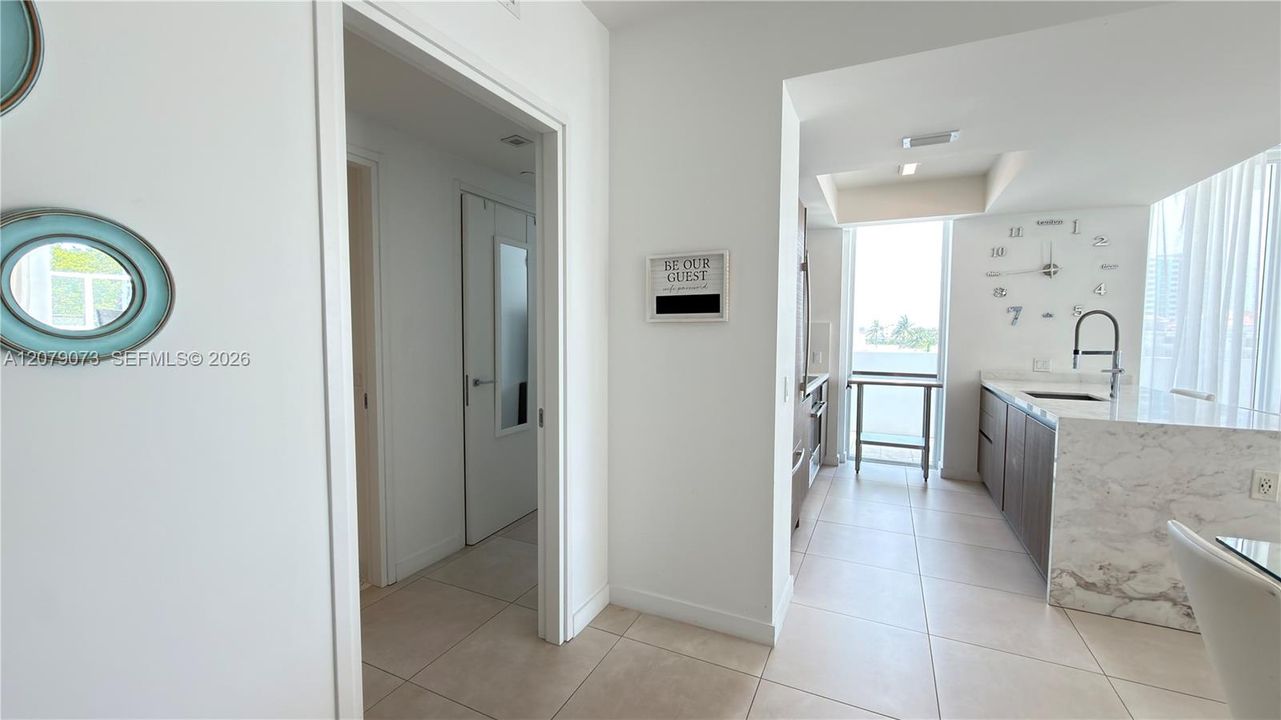 For Rent: $6,100 (3 beds, 2 baths, 1293 Square Feet)