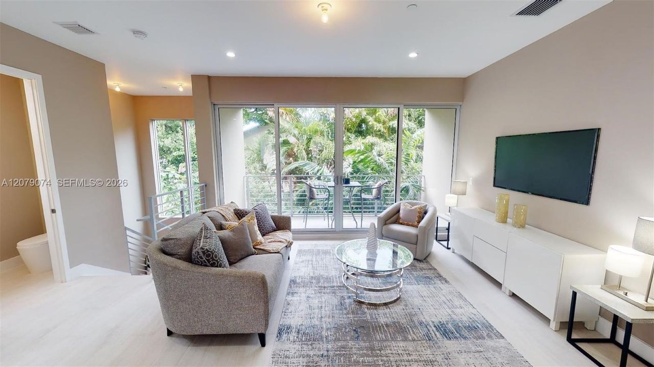 For Rent: $4,850 (3 beds, 3 baths, 1687 Square Feet)