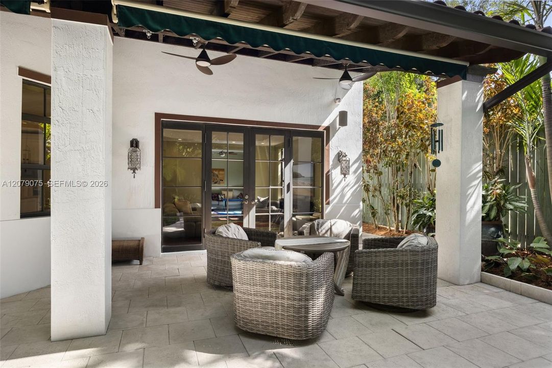 For Sale: $3,495,000 (4 beds, 4 baths, 3357 Square Feet)