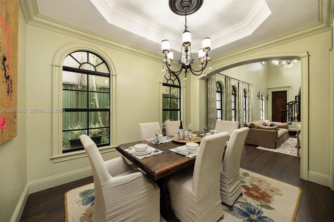 For Sale: $3,495,000 (4 beds, 4 baths, 3357 Square Feet)