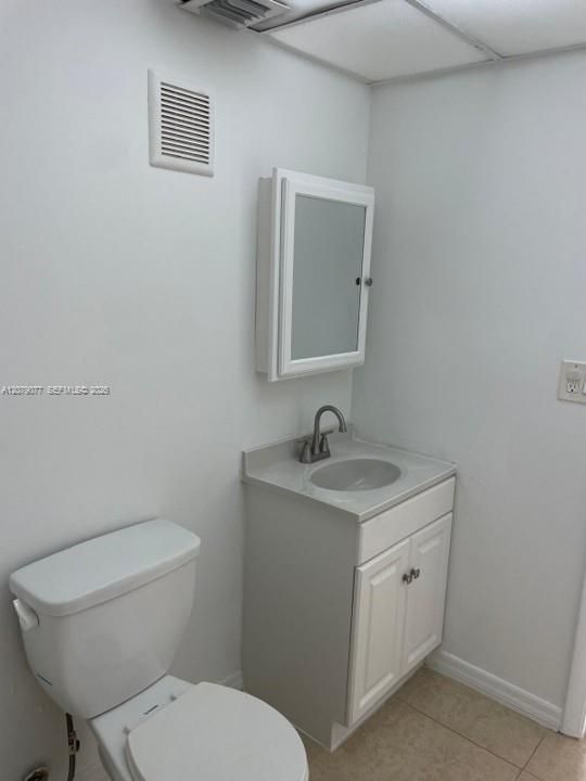 For Rent: $1,775 (2 beds, 2 baths, 949 Square Feet)