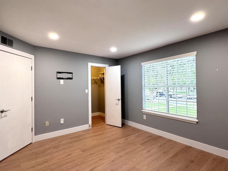 The Walk-in Closet