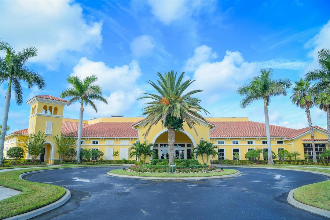 Woodfield Clubhouse